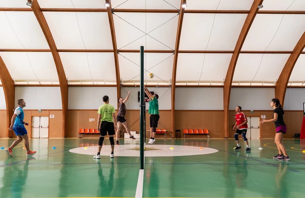 Jugada a la xarxa · Iniciació, temporada 2025–2026